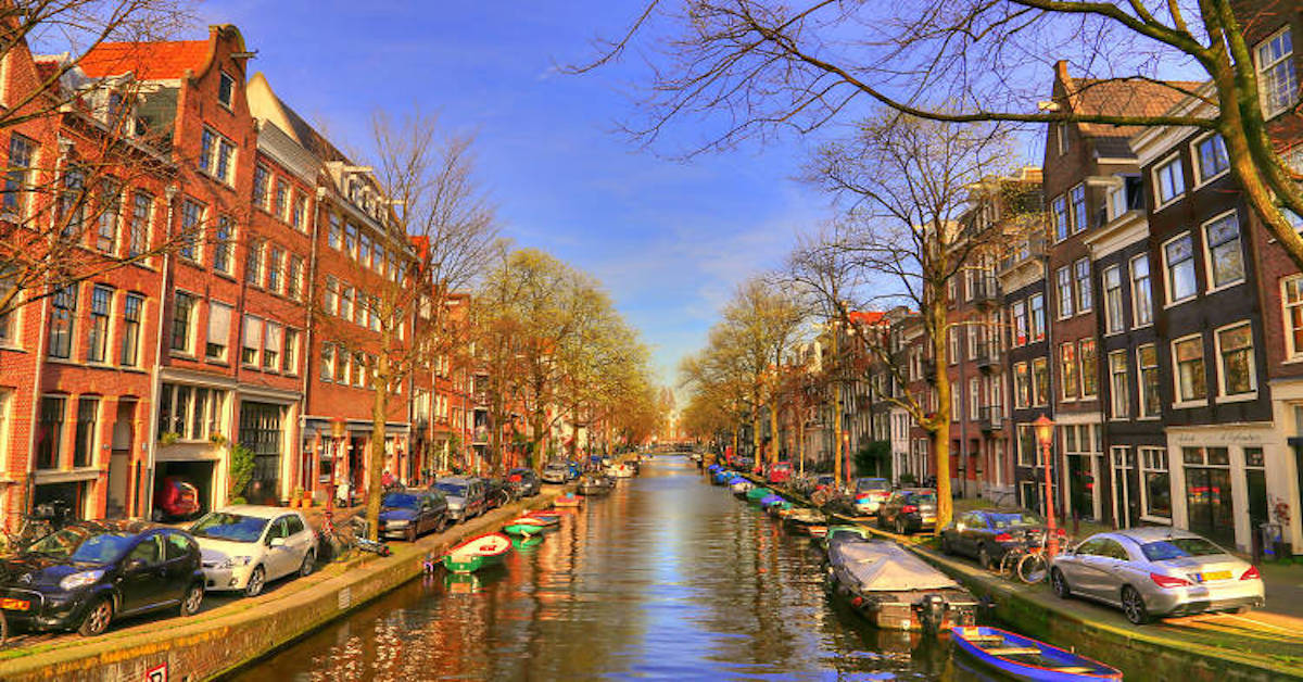 european removal courier